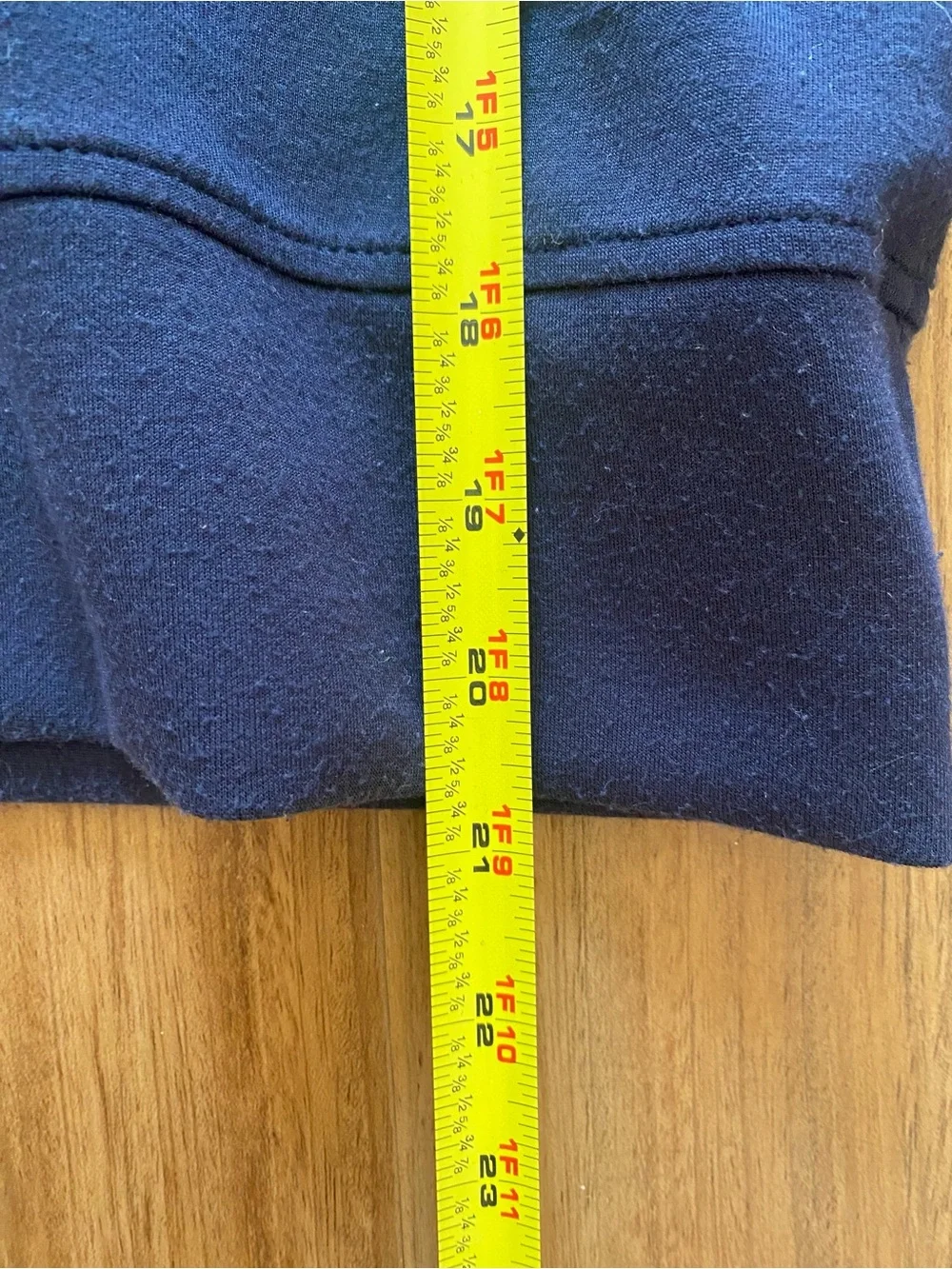 Cable & Gauge Navy V-Neck Sweater with Cream Trim